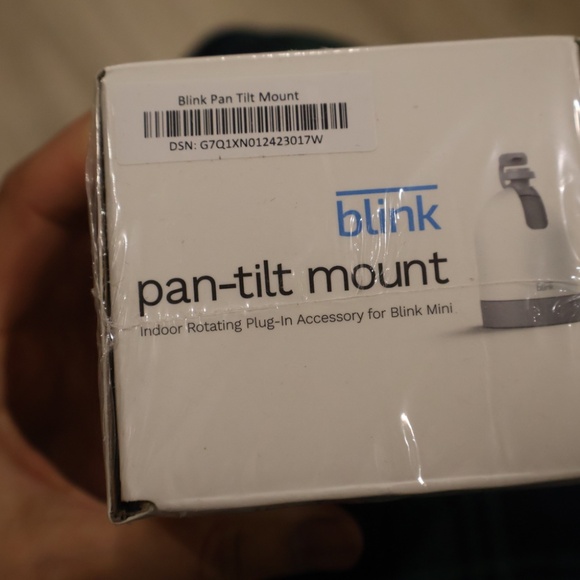 NWT Blink Pan Tilt Mount - Picture 4 of 7
